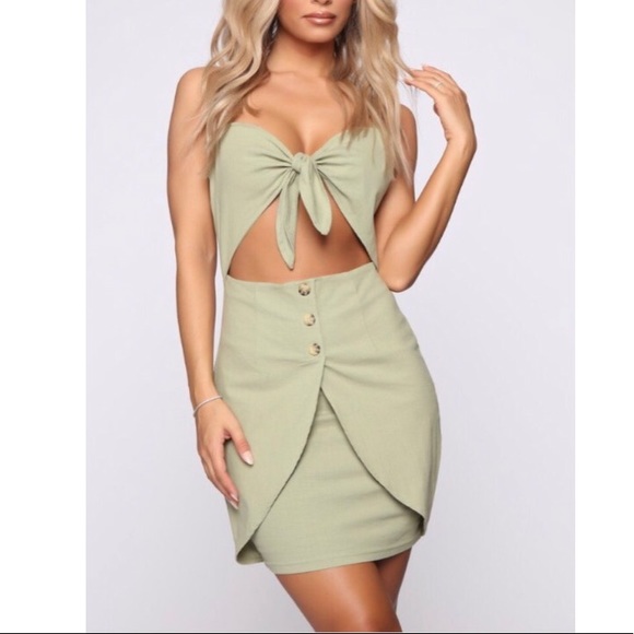 Fashion Nova mini dress - Picture 3 of 5